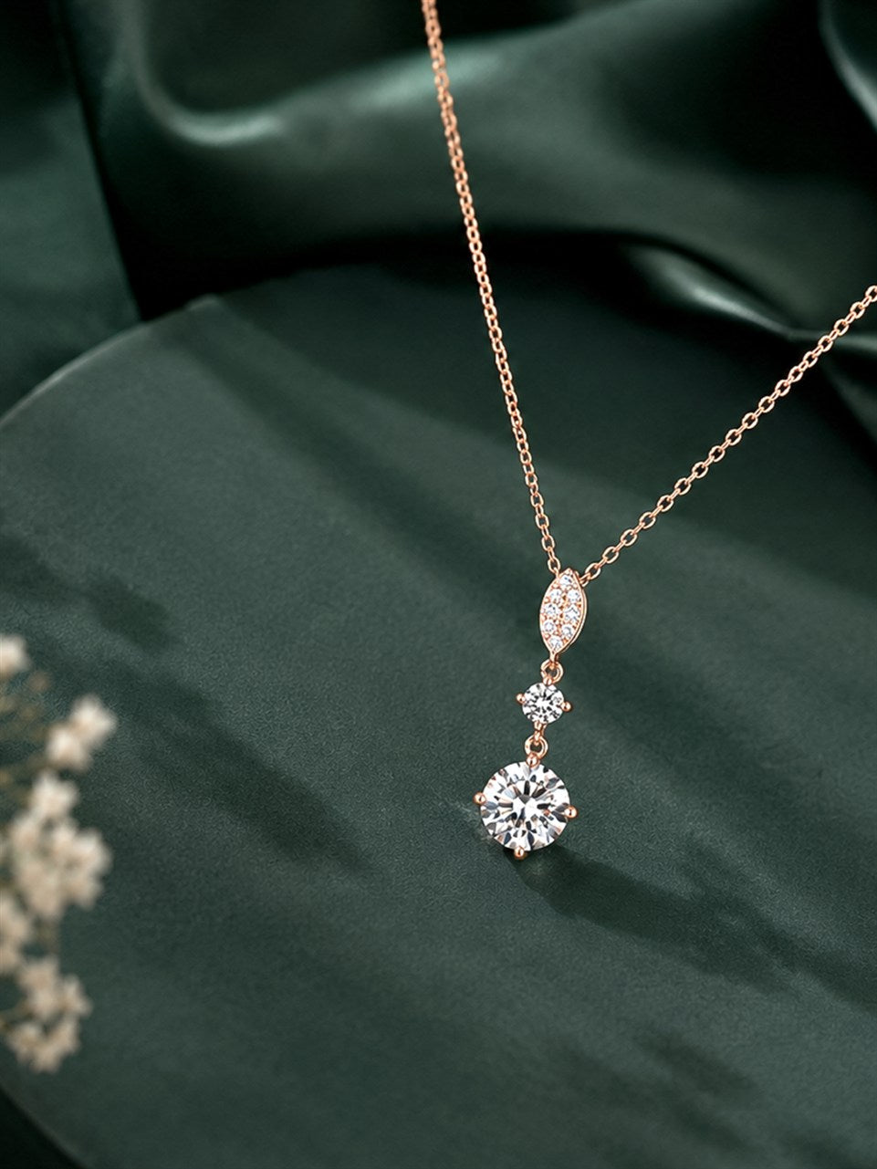Rose Gold Star Pendant Necklace