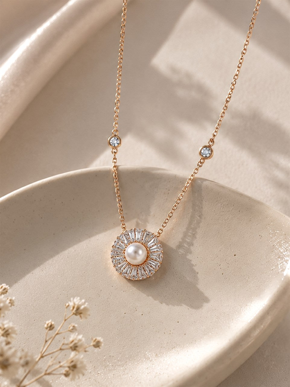 Rose Gold Double Circle Pendant Necklace